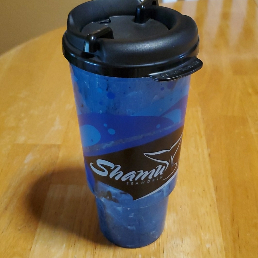 Shamu cup Seaworld